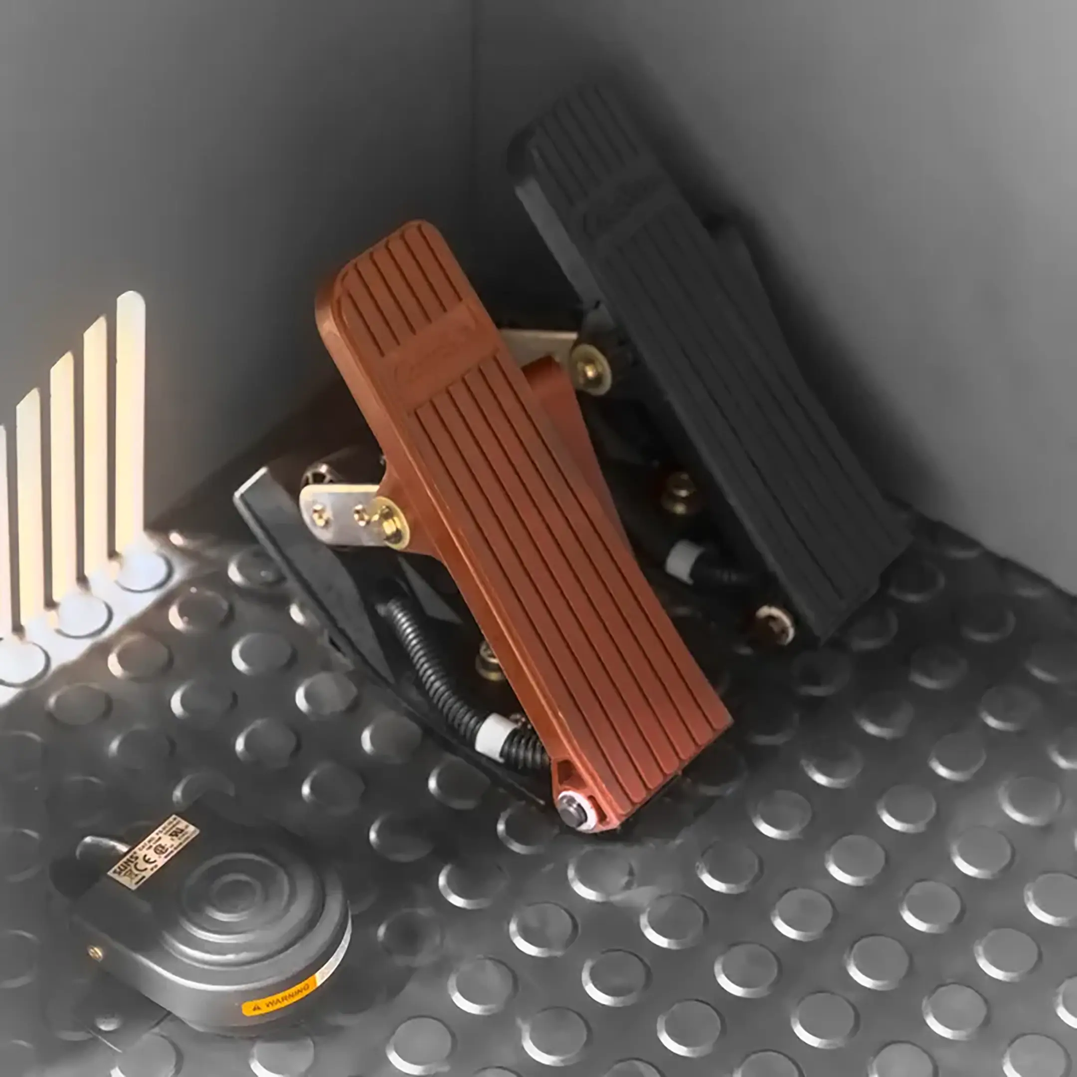 Ричтрак SMARTLIFT CQD20-D (2000 кг; 11,1 м; li-ion 48В / 450 Ач)