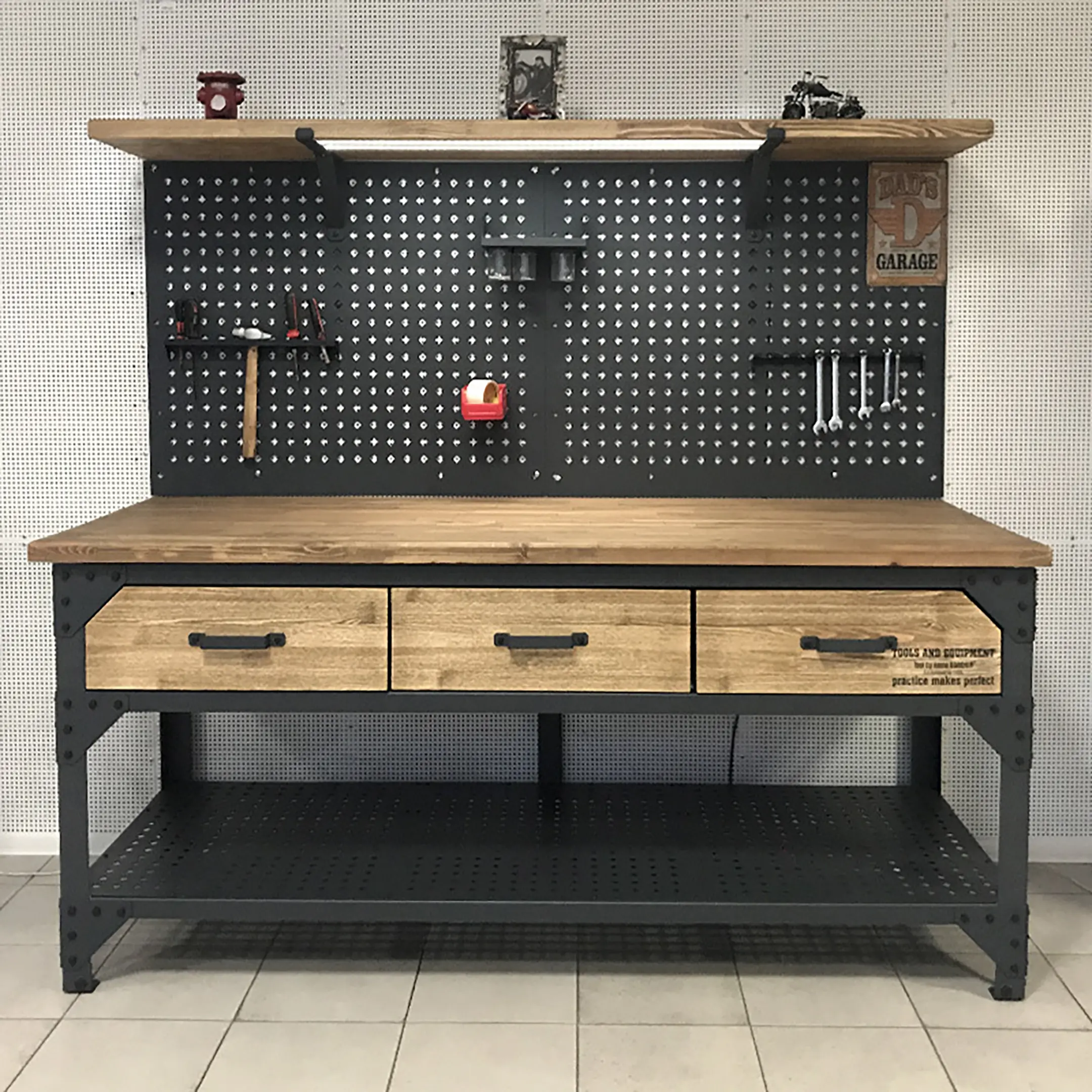Экран на верстак 6,5ft DAD`s Garage