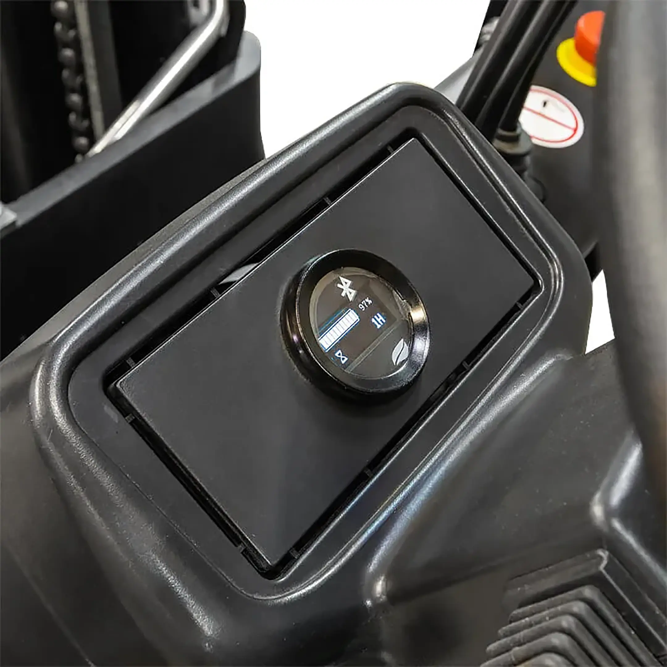 Электропогрузчик трёхопорный SMARTLIFT EFS151 (1500 кг; 4,5 м; li-ion 48В / 150Ач)